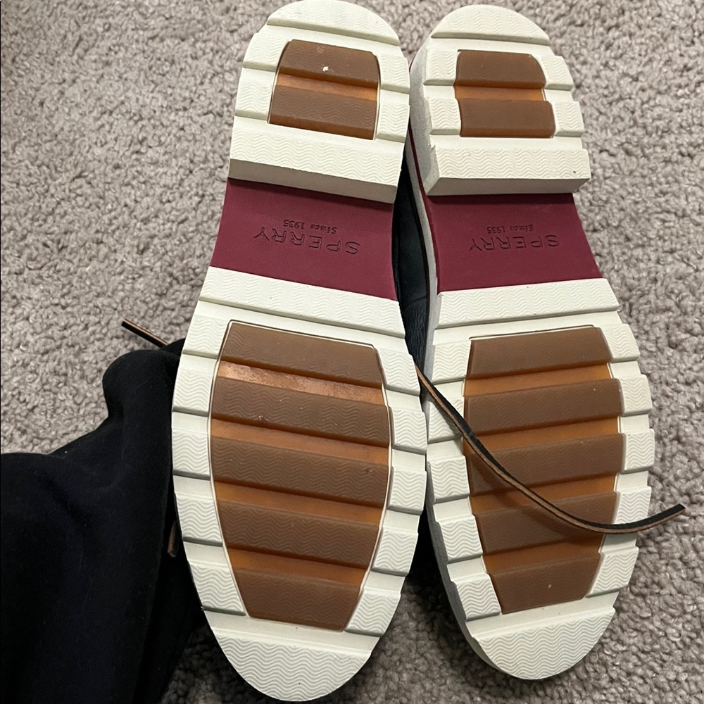 Sperry Women’s Dark Blue Boat Shoes - Picture 2 of 3